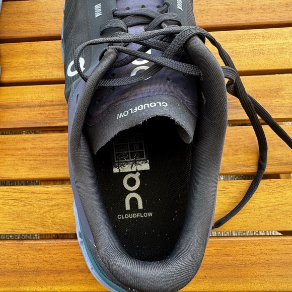 On Running Cloudflow 4 Men’s Size 10 (3MD30100340 FVO TL) Basically brand new - Picture 6 of 11